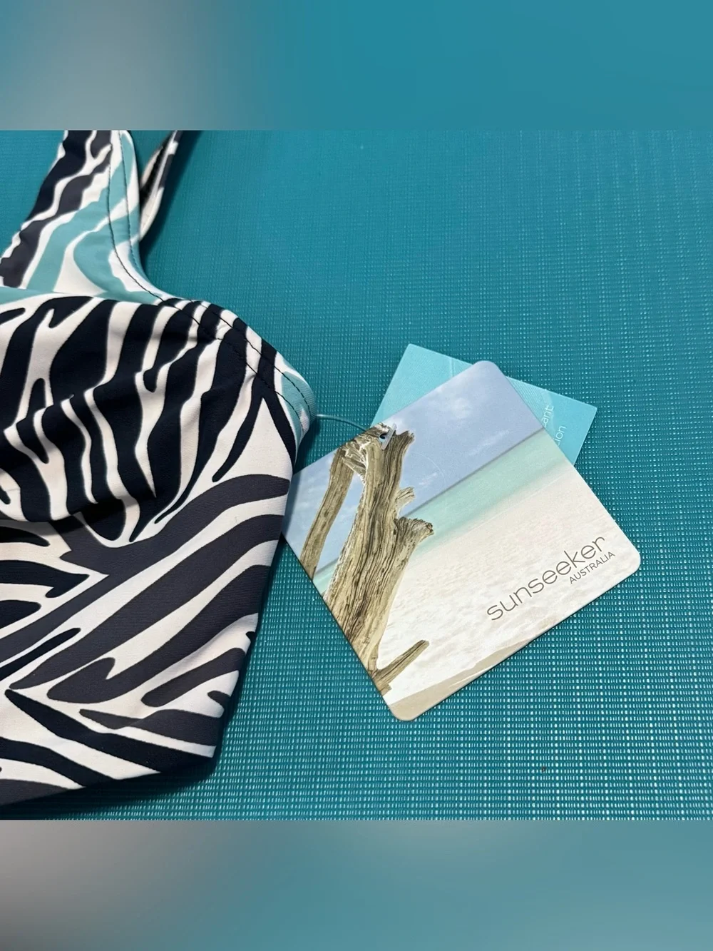 LASCANA Sunseeker Zebra Print Underwire Bikini Swimsuit Top 32D